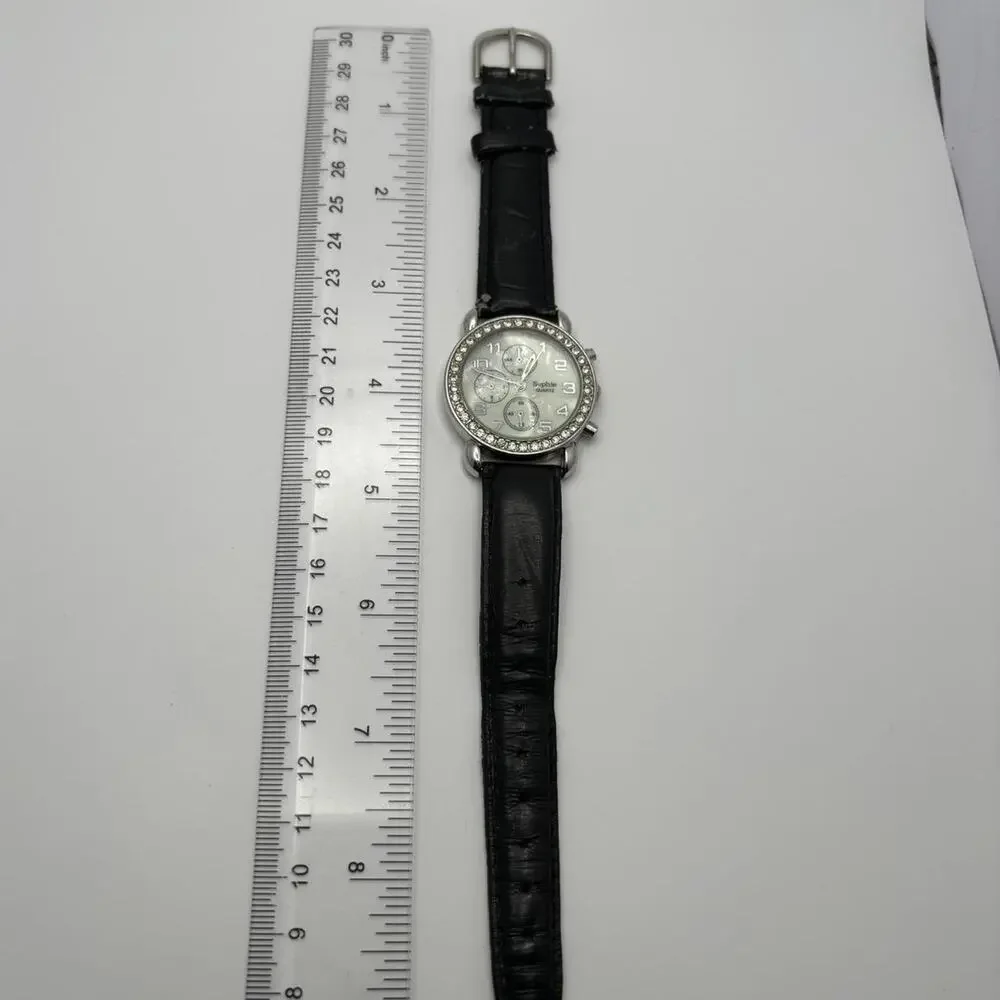 Silver Quartz Men's Watch
